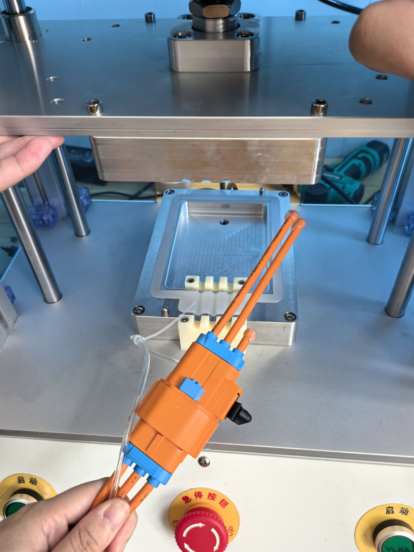 1758779608980671.jpg 0f06d48c9856812b750278ec2b469d6b.jpg