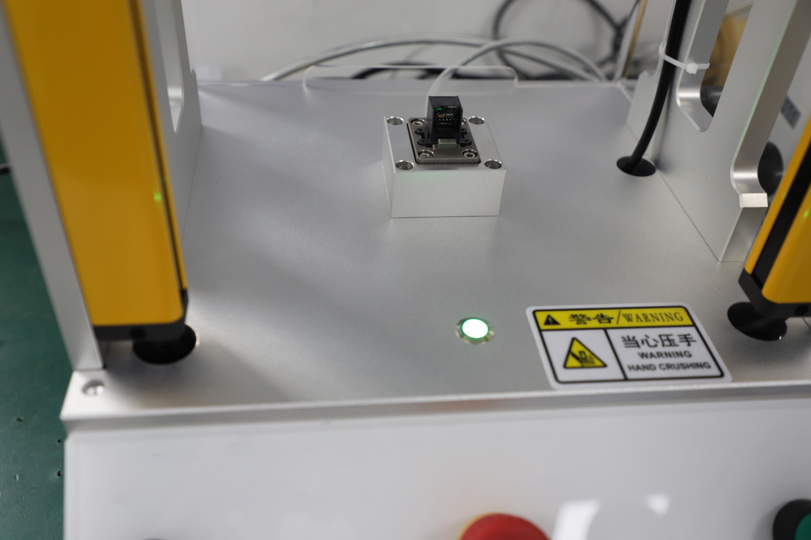RJ45连接器.jpg